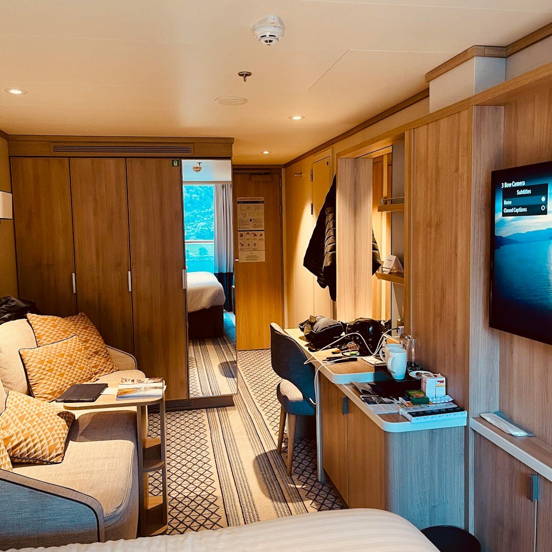 celebrity bedroom suite