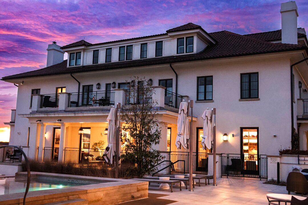 celebrity mansion tour